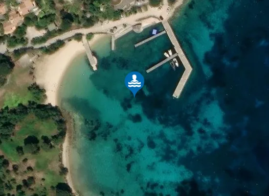 Satellite image of CALA CAPRA