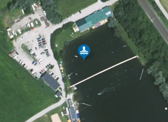 Satellite image of HOEDENAUER SEE KIEFERSFELDEN NORDUFER