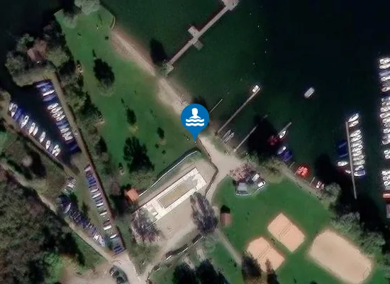 Satellite image of CHIEMSEE BERNAU CHIEMSEEPARK FELDEN