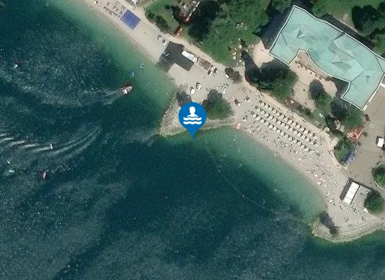 Satellite image of PONTILE AL COR