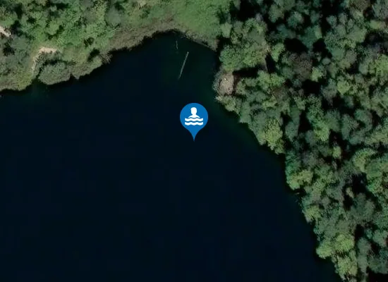 Satellite image of LAGO GRANDE DI MONTICOLO - NORD, DAVANTI ROCCE