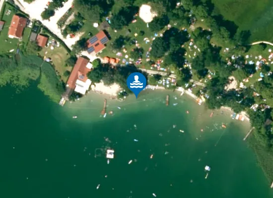 Satellite image of TACHINGER SEE STRANDBAD TENGLING TACHING AM SEE