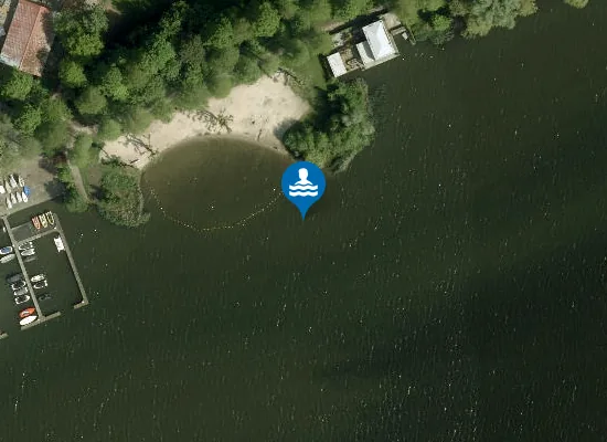 Satellite image of BINNENBEDIJKTE MAAS MIJNSHEERENLAND