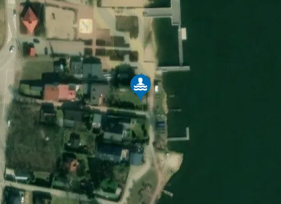 Satellite image of PLAŻA MIEJSKA W SEROCKU UL. RETMAŃSKA, 05-140 SEROCK