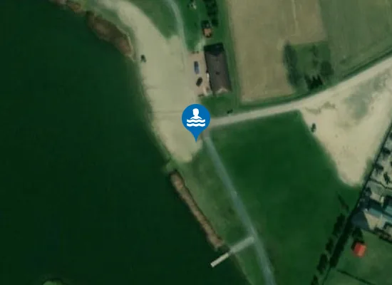 Satellite image of Kąpielisko Łopuszka Mała