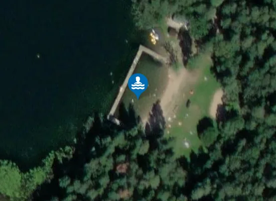 Satellite image of Kąpielisko na jeziorze Czarne