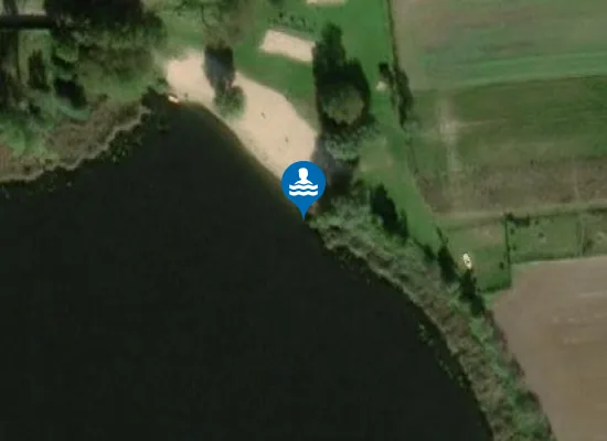 Satellite image of KĄPIELISKO NAD JEZIOREM CHOMĘCICKIM W CHOMĘCICACH