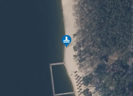 Satellite image of KĄPIELISKO NA SZTUCZNYM ZBIORNIKU RZEKI CIEMNEJ W GOŁUCHOWIE
