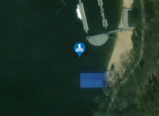 Satellite image of KĄPIELISKO NR 1 - NAD JEZ. TRZESIECKO PRZY UL. MICKIEWICZA PLAŻA MIEJSKA