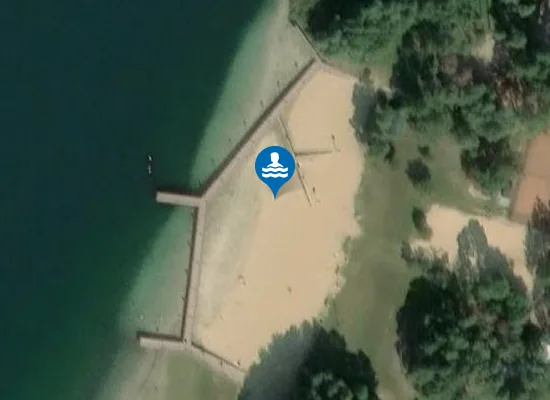 Satellite image of KĄPIELISKO STRZEŻONE NA OŚRODKU WYPOCZYNKOWYM GŁĘBOKIE NAD JEZIOREM GŁĘBOKIE