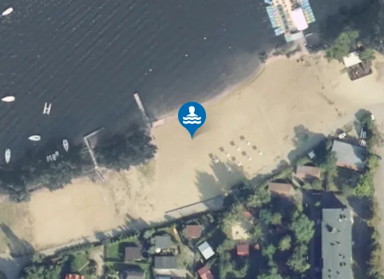 Satellite image of KĄPIELISKO GMINNE W KORONOWIE-PIECZYSKACH NAD ZALEWEM KORONOWSKIM