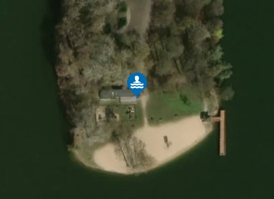 Satellite image of KĄPIELISKO CYPEL NA PÓŁWYSPIE RZĘPOWSKIM KRUSZWICA