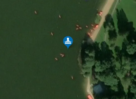 Satellite image of KĄPIELISKO NR 1 NAD JEZIOREM BARTĘŻEK W TARDZIE