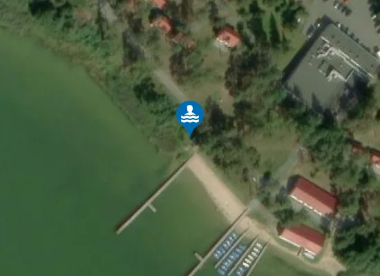 Satellite image of KĄPIELISKO W MIEJSCOWOŚCI CZARLINA NAD JEZ. RADOLNE PRZY OW GDAŃSKIEJ STOCZNI REMONTOWA IM. J.PIŁSUDSKIEGO S.A.