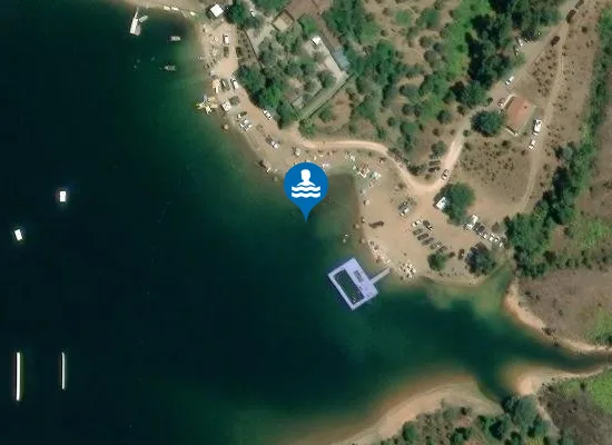 Satellite image of FERNANDAIRES