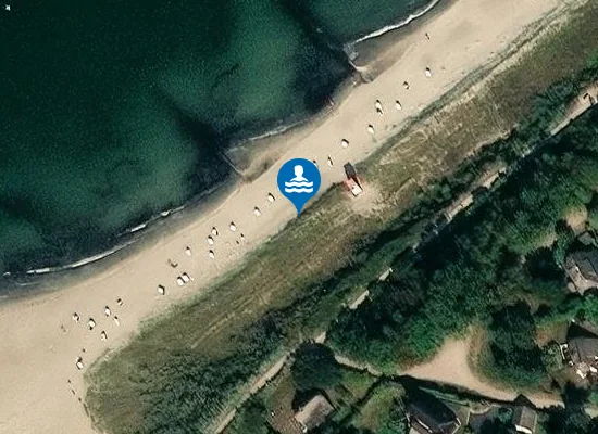 Satellite image of OSTSEE AHRENSHOOP HOHES UFER
