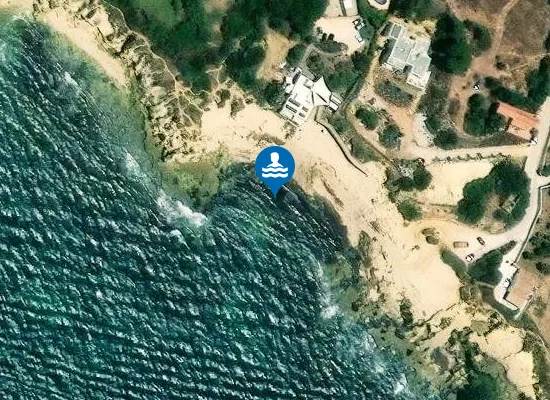 Satellite image of MANUEL LOURENÇO