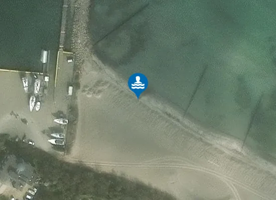 Satellite image of OSTSEE KUEHLUNGSBORN OESTLICH BOOTSHAFEN