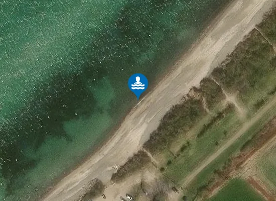 Satellite image of OSTSEE KAEGSDORF PARKPLATZ