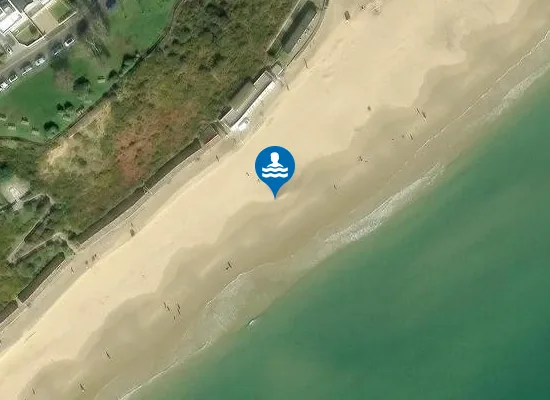 Satellite view of Poole Canford Cliffs Chine