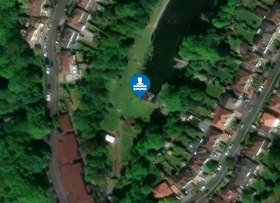 Satellite view of Henleaze Lake