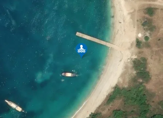 Satellite image of Plazhi i Kakomesë