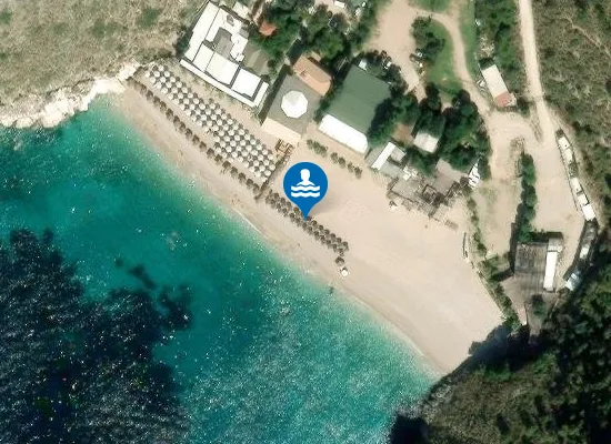 Satellite image of Plazhi i Llamanit