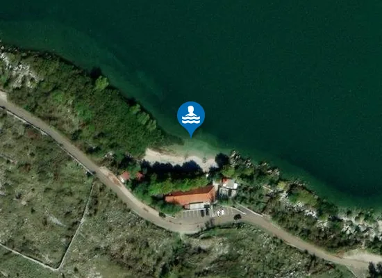 Satellite image of Plazh