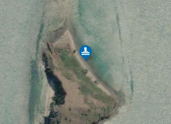 Satellite image of Plage Est