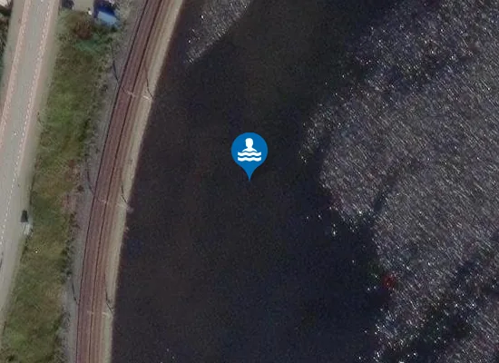 Satellite image of Luravika