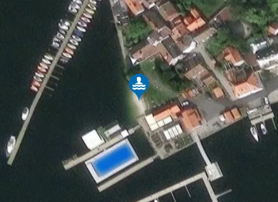 Satellite image of Bystranda