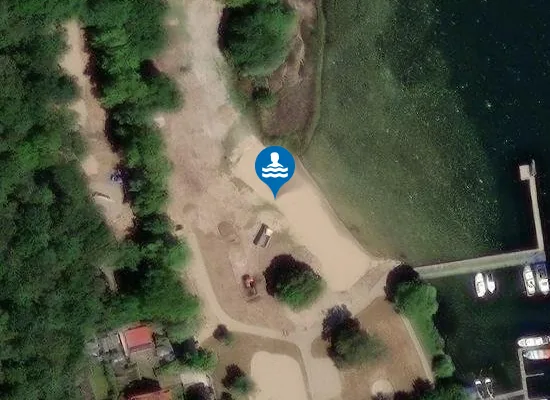 Satellite image of FLEESENSEE MALCHOW STRANDBAD