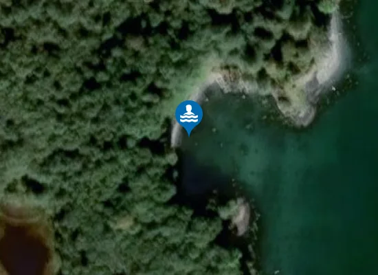 Satellite image of Apalvikjo