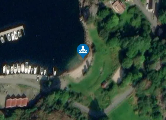 Satellite image of Dybdalsstranda