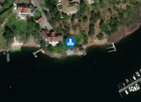 Satellite image of Klaveness Stranden