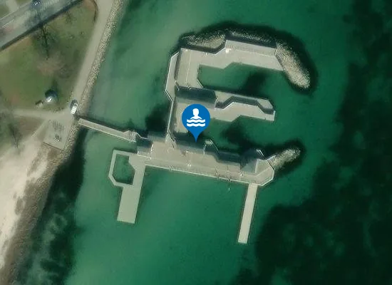 Satellite image of Charlottenlund Søbad