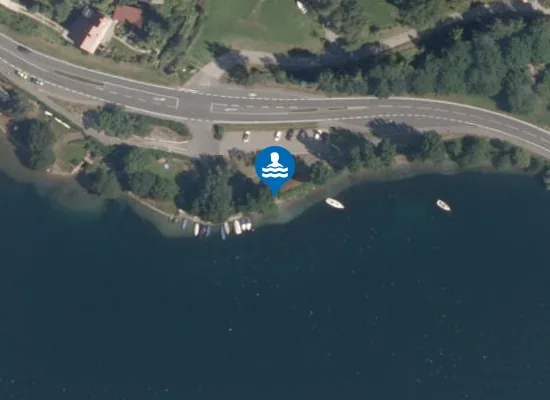 Satellite image of Freier Seezugang Millstättersee - Parkplatz Tschall