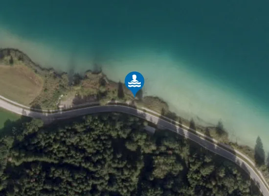 Satellite image of Freier Seezugang Weißensee