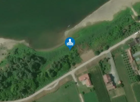 Satellite image of Selo