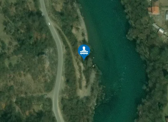 Satellite image of Kupalište Mačkovac