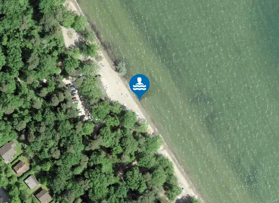 Satellite image of Salavaux Plage