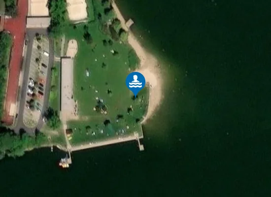 Satellite image of Sokolská plovárna