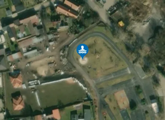 Satellite image of Pískoviště