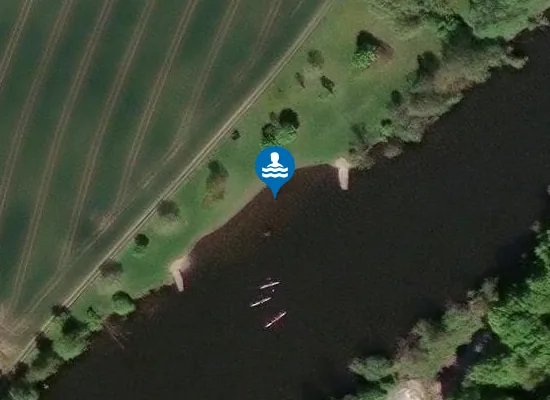 Satellite image of Flussbad Etterzhausen