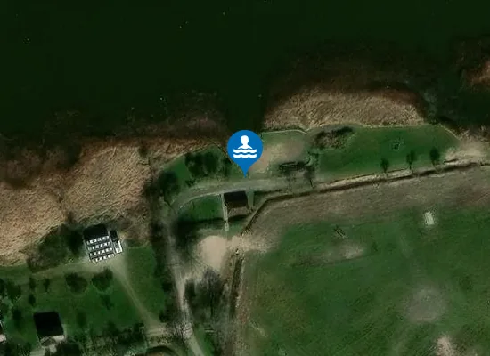 Satellite image of Badestelle Hülltofter Tief