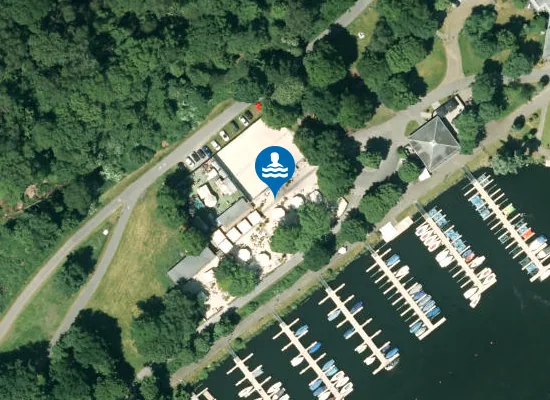 Satellite image of Stranddeck