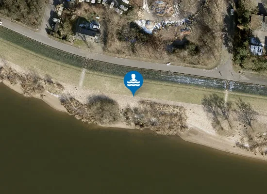 Satellite image of Badestelle Finkenriek