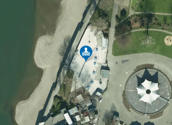 Satellite image of km 689 Cologne Beach Club
