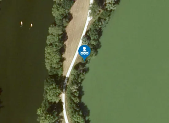 Satellite image of Strand 9