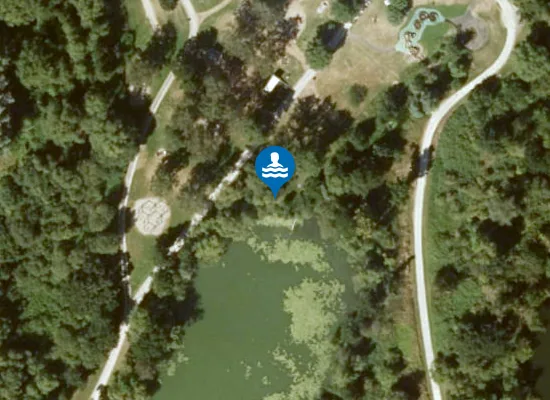 Satellite image of Strand 7